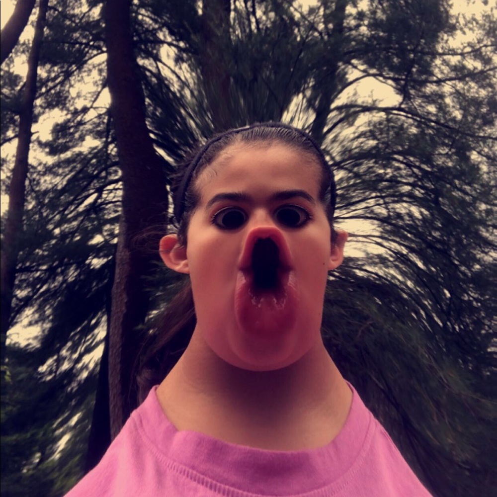 Meet your Posher, Mia